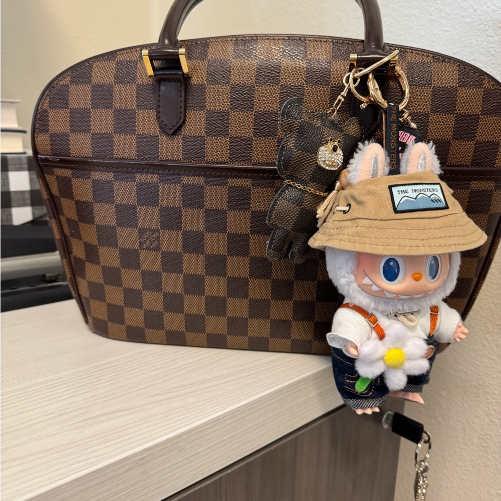 Louis Vuitton Damier Ebene Handbag